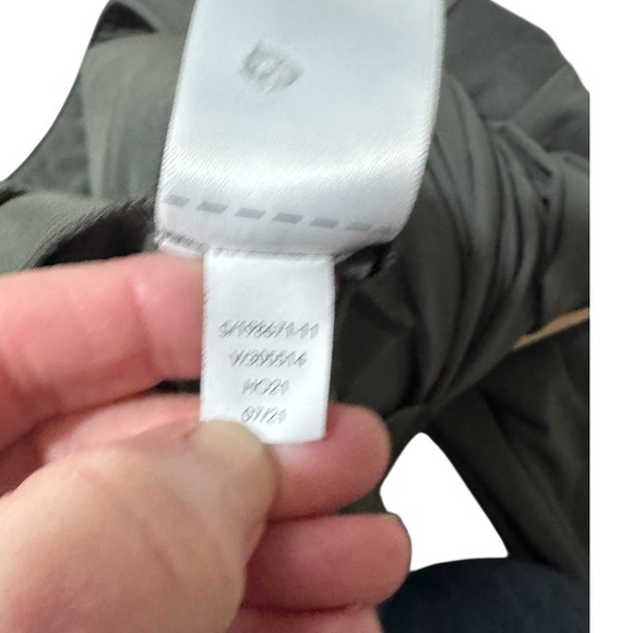 Athleta Brooklyn Ankle Pants Women's Size 14 Olive Green Straight‎ Leg Stretch - Picture 8 of 8